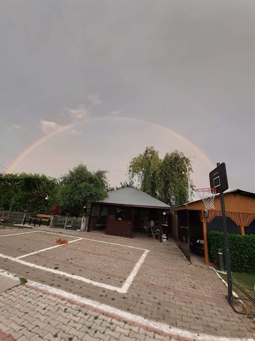 Proprietar vand casa + teren generos in Sabiesti (Racari, Dambovita)