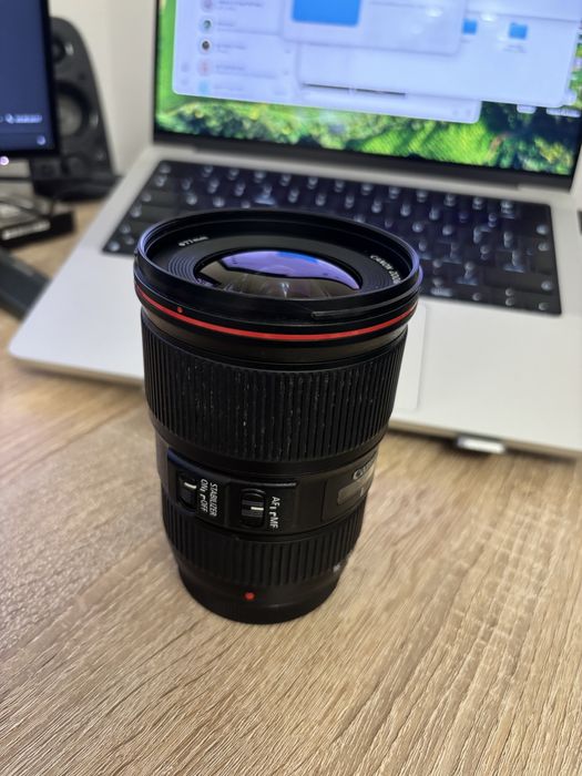 Canon EF 16-35mm f4 IS USM