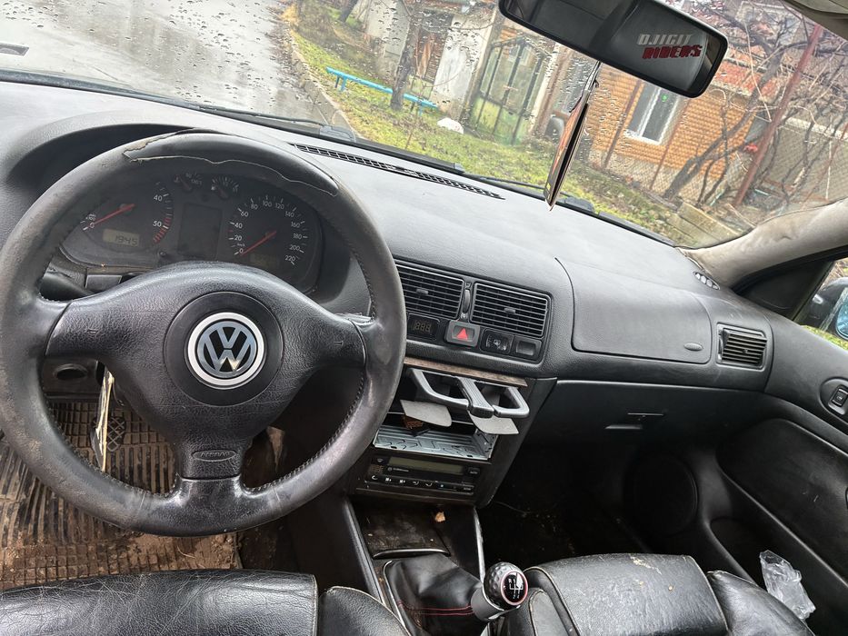 Голф 4 1.9 110 коня на части