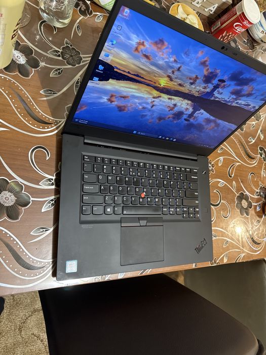 Laptop Workststion Lenovo Thinkpad P1 gen 2 i7 24gb nvidia