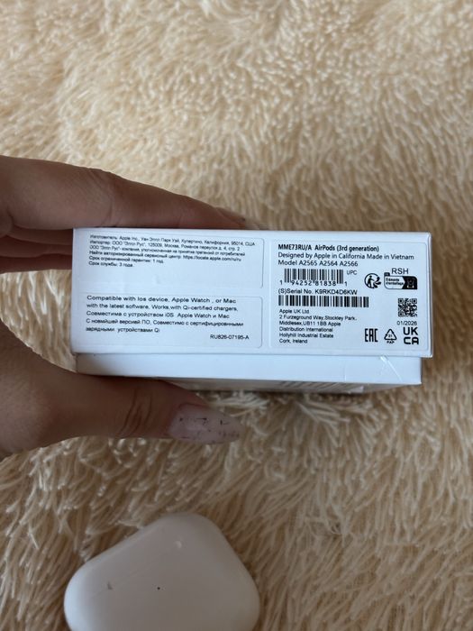 Продаю AirPods 3rd