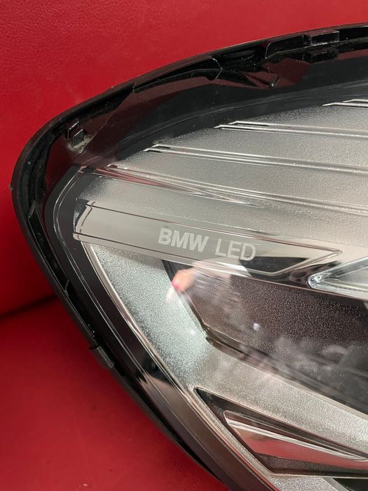 Bmw 2 seriq 2020 active tourer Лед Фар фарове десен