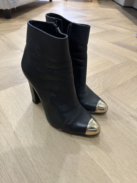 Обувь б/у, все по 3000 тенге