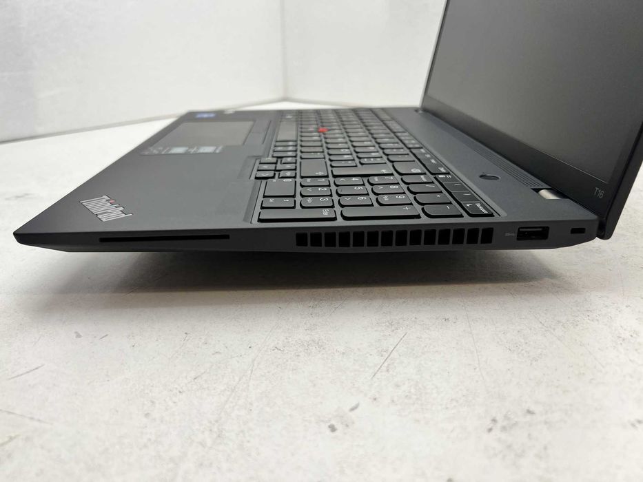 Реновиран лаптоп Lenovo ThinkPad T16 G1 16" Touch IPS i5-1235U 16GB DDR5 510GB M.2 Nvme/ клас А/ 12м гаранция