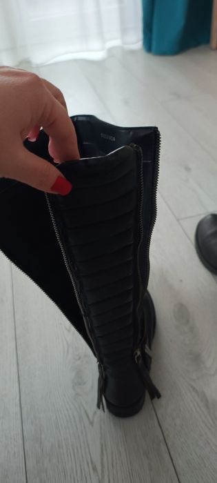 Cizme damă, piele, mărime 37.