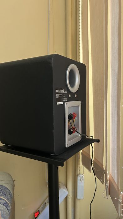Тонколони,букшелфи Artsound и стойки