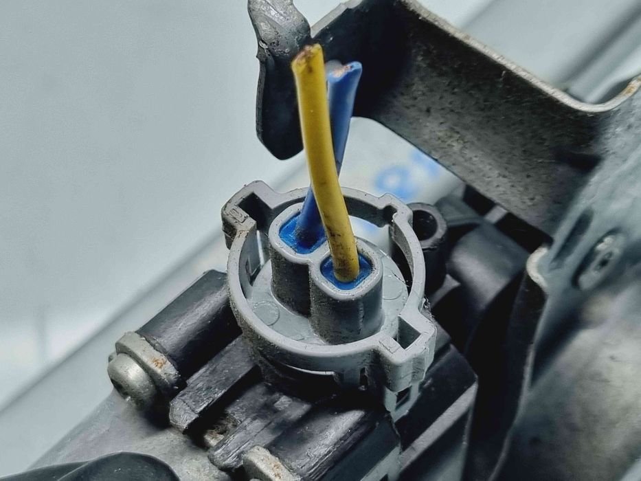 Macara electrica geam dreapta spate Nissan Navara (D40) [Fabr 2005-201