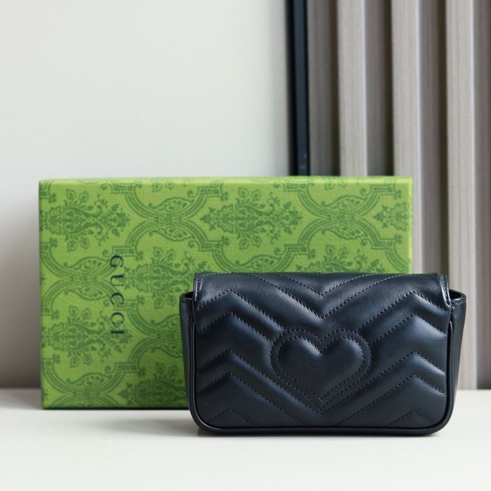 Мини дамска чанта през рамо Gucci GG Marmont