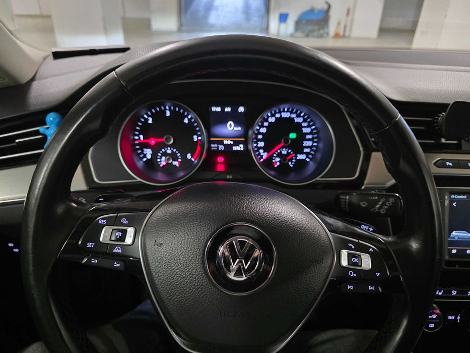 VOLKSWAGEN Passat 2016 — imagine 3