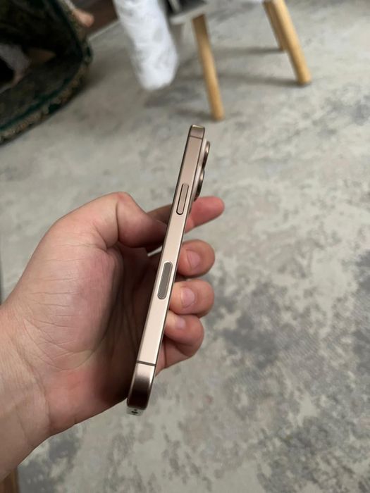 продам iphone 16pro 256gb gold e sim