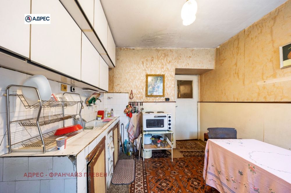 3-стаен в Плевен-Идеален център площ 85 цена 125000