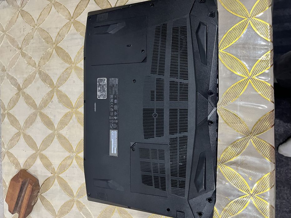 Продаю ноутбук ACER NITRO5