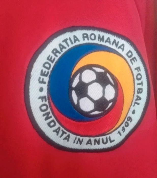 Tricou Adidas - Romania - marime M - Original - stare foarte buna