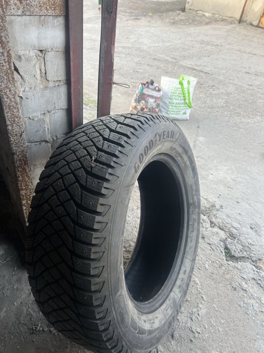 265/60R18 зимние