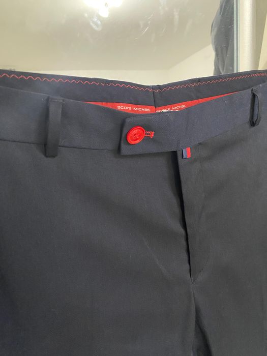 Pantaloni de costum eleganti