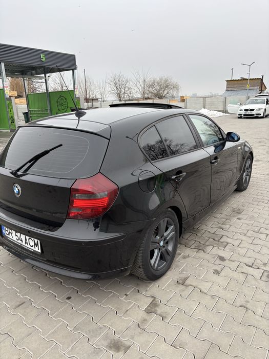 Vând BMW 118d (2009)