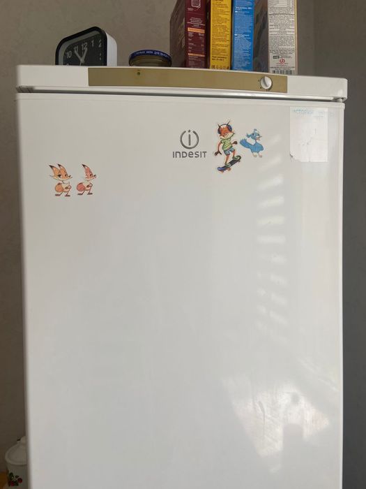 Продам СРОЧНО холодильник