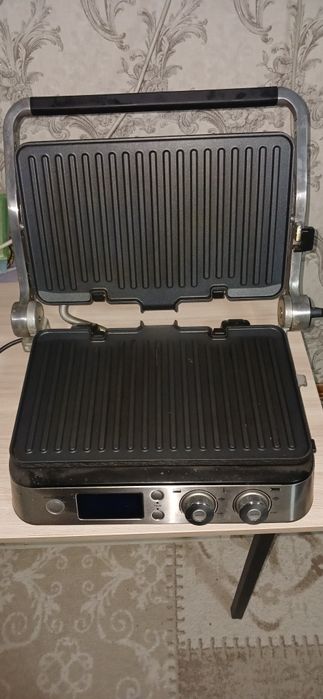 Продаи Мульти гриль почти новый