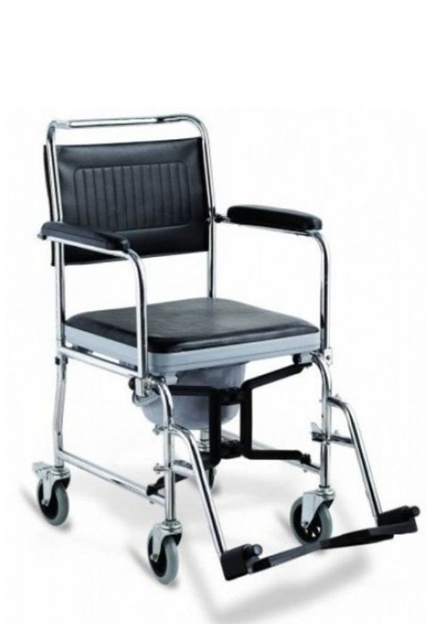 Комбиниран стол за тоалет и баня.