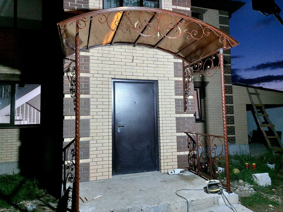 Входная группа из металла