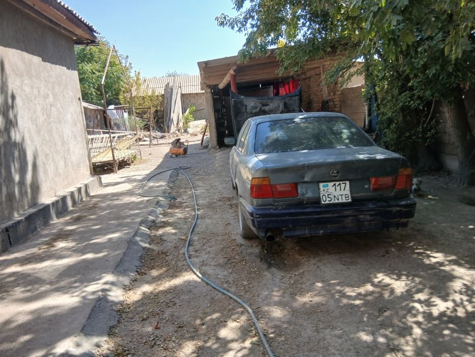 BMW 34 сатылады.