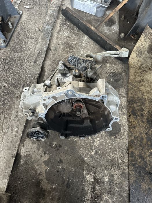 02T301103AC , GX2 ръчна кутия за Поло 6R, Ибиза след 2009 1.2 бензин!