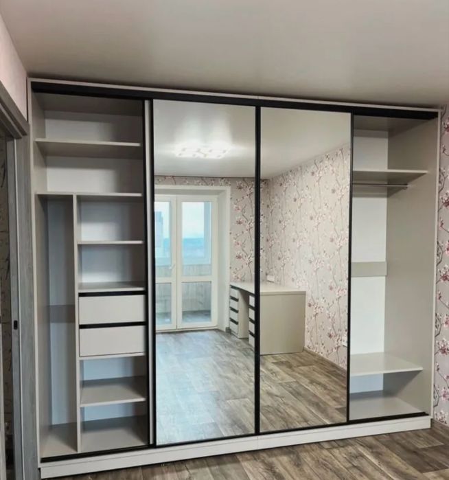 Шкаф  купе продам