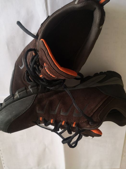 Pantofi drumetie lotto