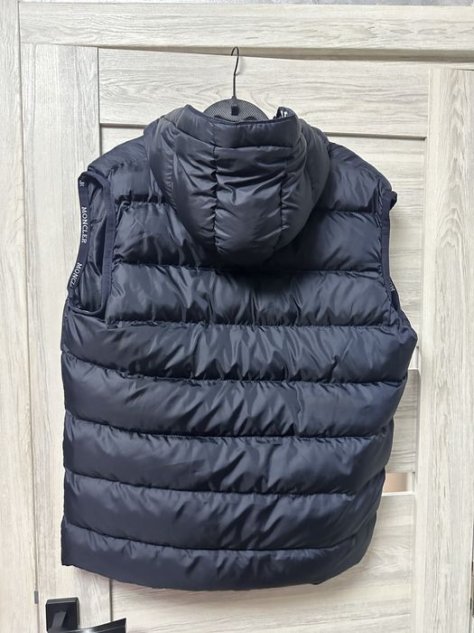 Vesta Moncler XXL