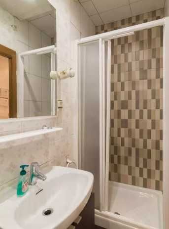 Дава се под наем Четиристаен апартамент в Пловдив, Център - 98 кв.м за 255 € - Снимка #2