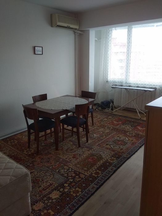 Двустаен апартамент в ж.к. Люлин 6.