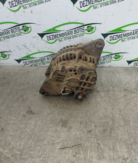 Alternator 8200400890 Dacia Logan prima generatie