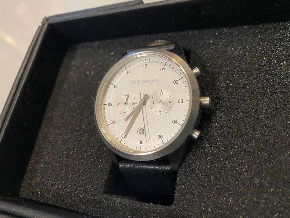 Часы Volkswagen оригинал