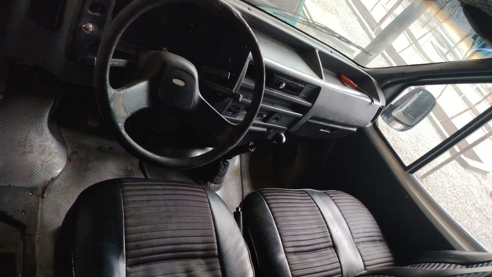 Форд сотилади накд пулга