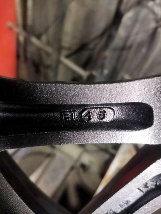 Диски на 17 крепеж 5*114.3