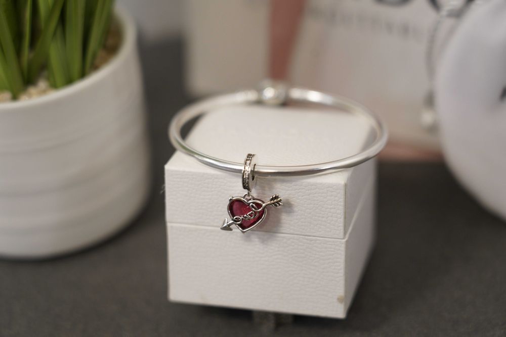 Талисман Пандора - Любов от пръв поглед