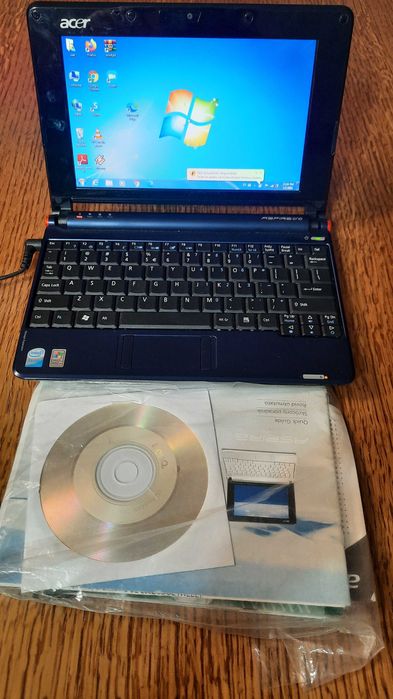 Laptop mini model Aspire One A150