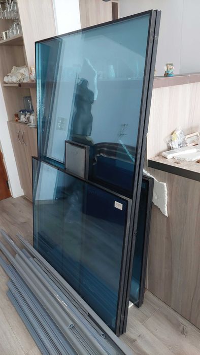 Подарявам    стъклопакети