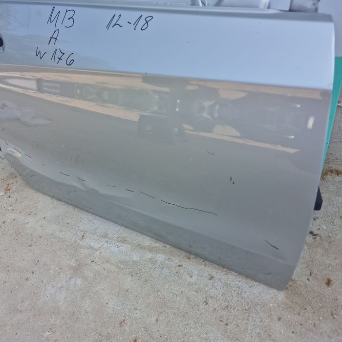 Mercedes Benz A W176 предна лява врата 12-18