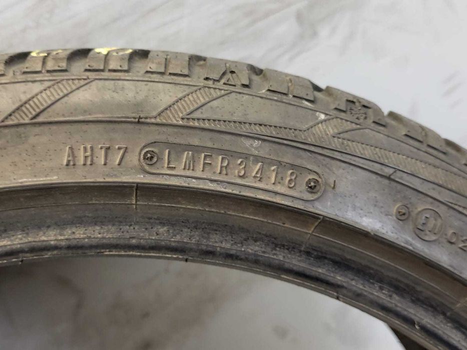 Anvelopa 225/40 R18, iarna, Falken, DOT 2018