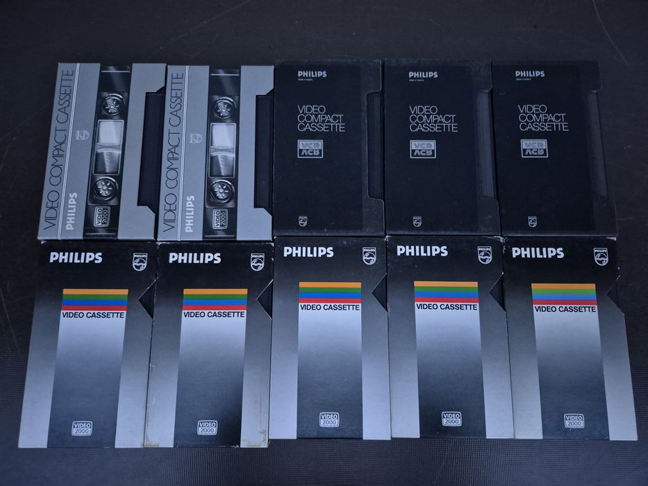 Vând lot 10 casete video 2000 VCC Philips,240,360,480minute cu filme