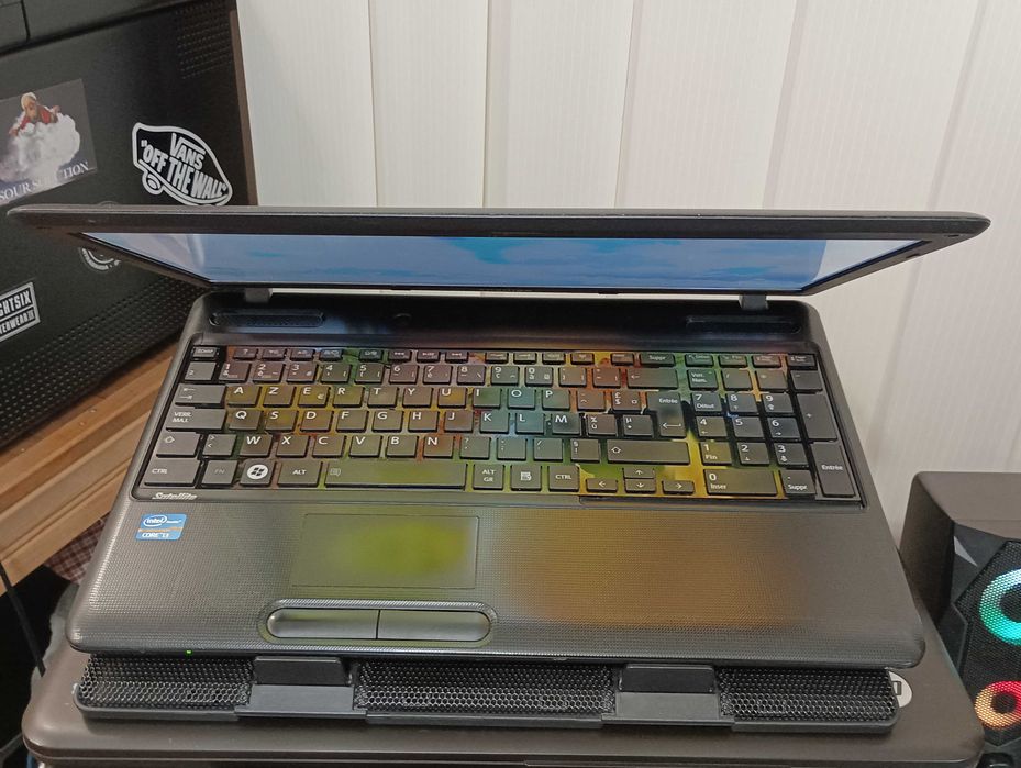 Лаптоп Toshiba C660-1VR / 15,6"