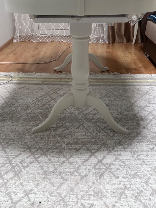 Продам стол | 80х150 раскладывается