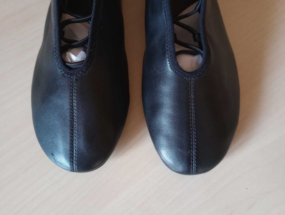 Нови балеринки Massimo Dutti