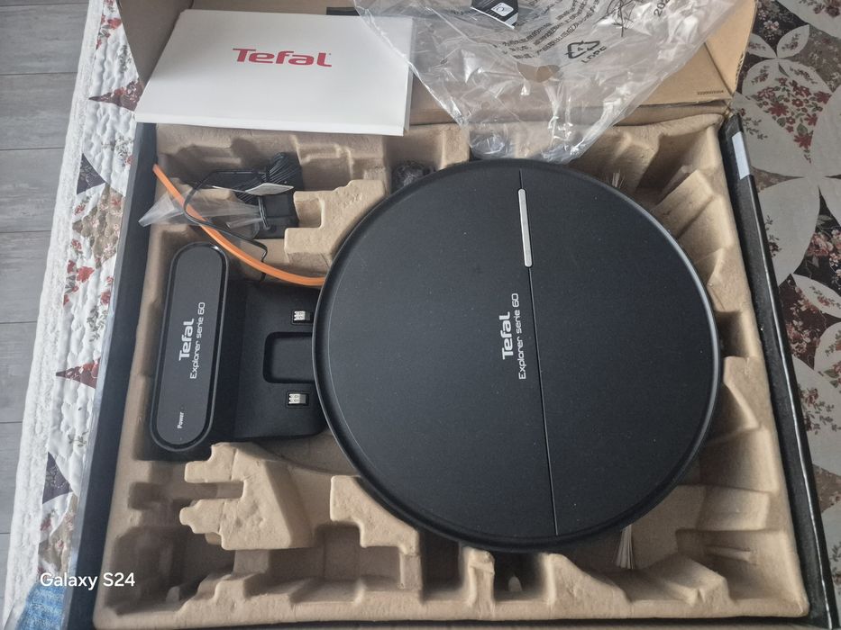 Продам робот пылесос