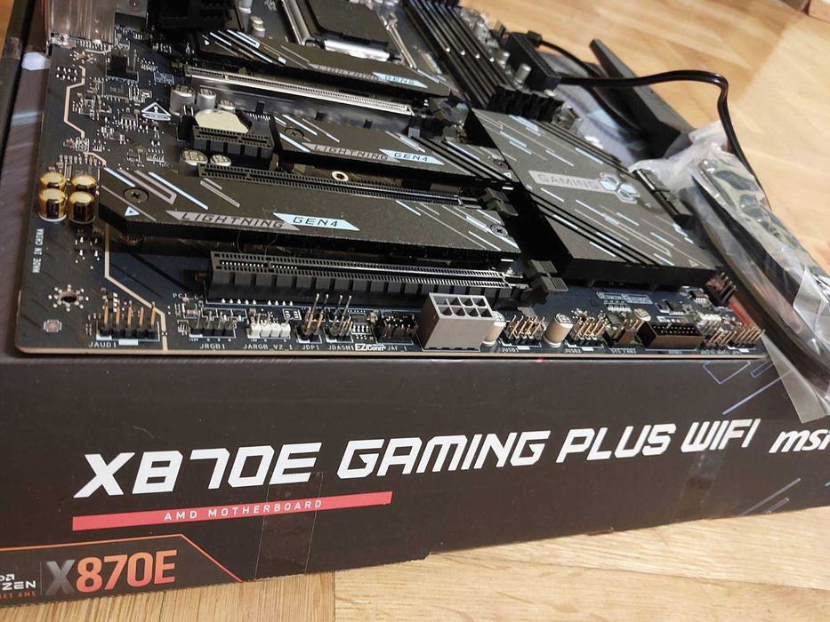 AMD Ryzen 9 7950X3D + MSI X870E Gaming Plus Wi-Fi