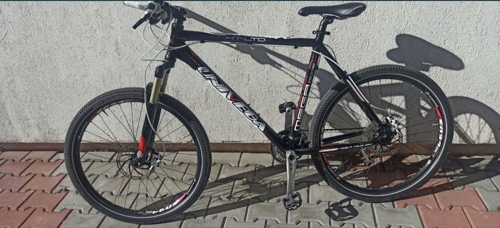 Bicicleta Univega Alpina, ful Shimano Deore XT, furca Roox Shock, noua