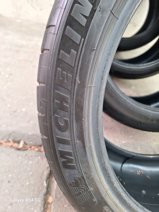 275/35/20  и 295/35/20 спорт Мишелин