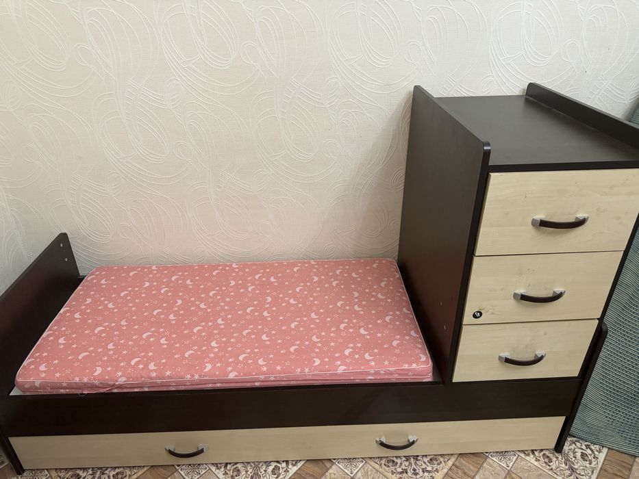 Детская кровать