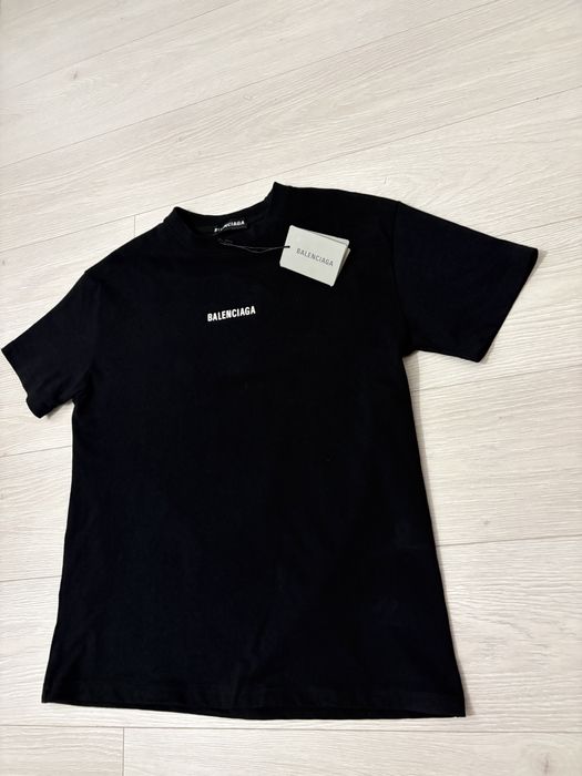 Tricou Balenciaga